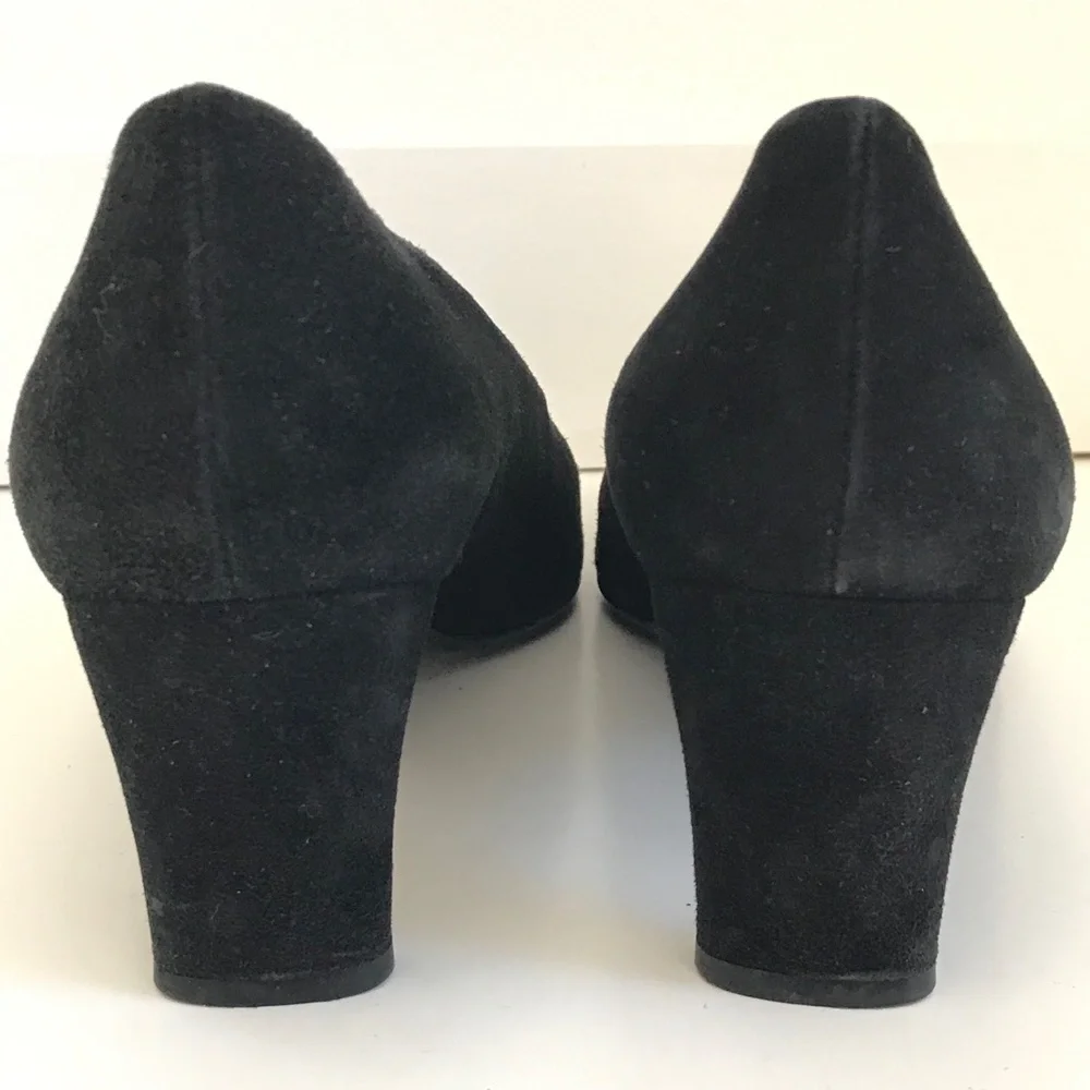 STUART WEITZMAN Black Suede Pump Kitten Heels Women’s Size 10 NARROW